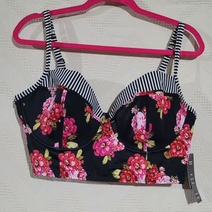 Torrid retro bikini top size 2